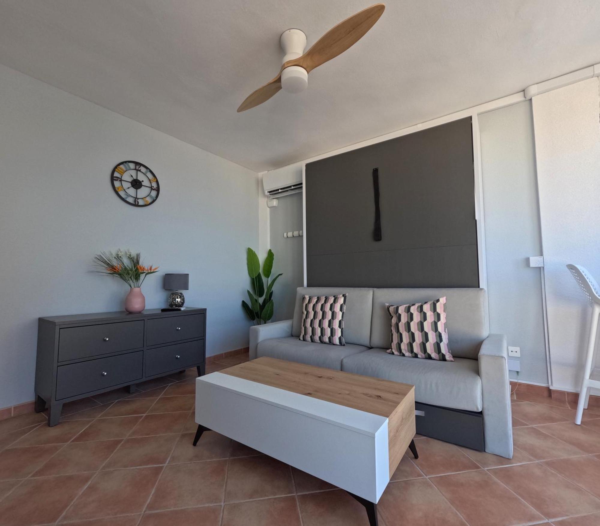 Estudio Vista Mar Нерха Екстериор снимка
